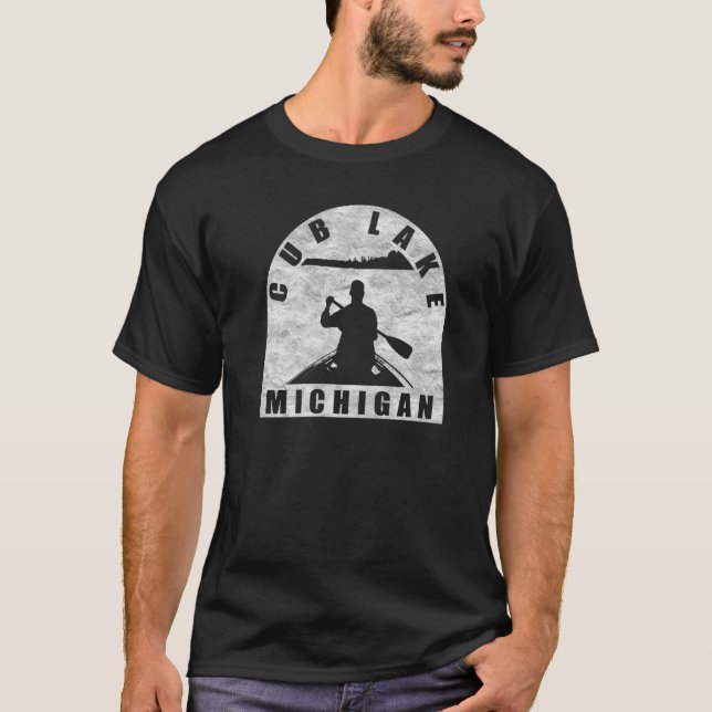 T-shirt Cub Lake Canoeing Michigan (Devant)