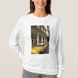 T-shirt Cuba, La Havane. Chevys colorés des années 1950