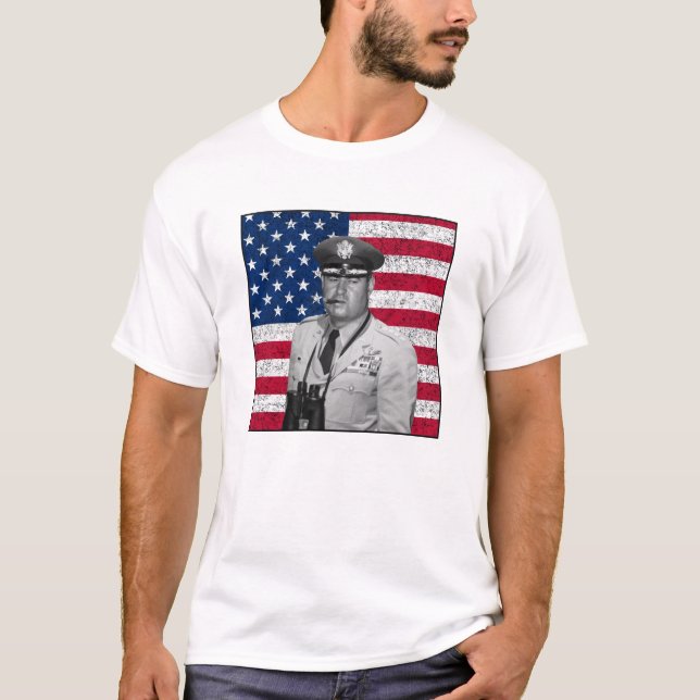 T-shirt Curtis Lemay et le drapeau des USA (Devant)