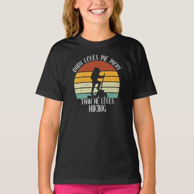 T-shirt CUSTOM Dada M'Aime Plus Qu'Il N'Aime Randonnée (Devant)