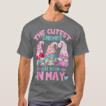 T-shirt Cute Birthday Gnomes<br><div class="desc">Gnomes D'Anniversaire Pour Femmes Et Mère De Jardin Qui Est Né En Mai.</div>