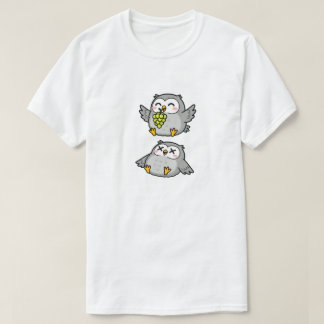 T-shirt Cute Cartoon Owls Eating Grapes Funny Gray Owl