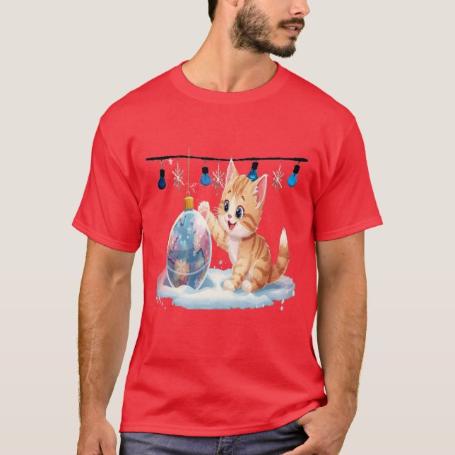 T-shirt Cute Christmas Kitten Playing with Ornament  (Devant)