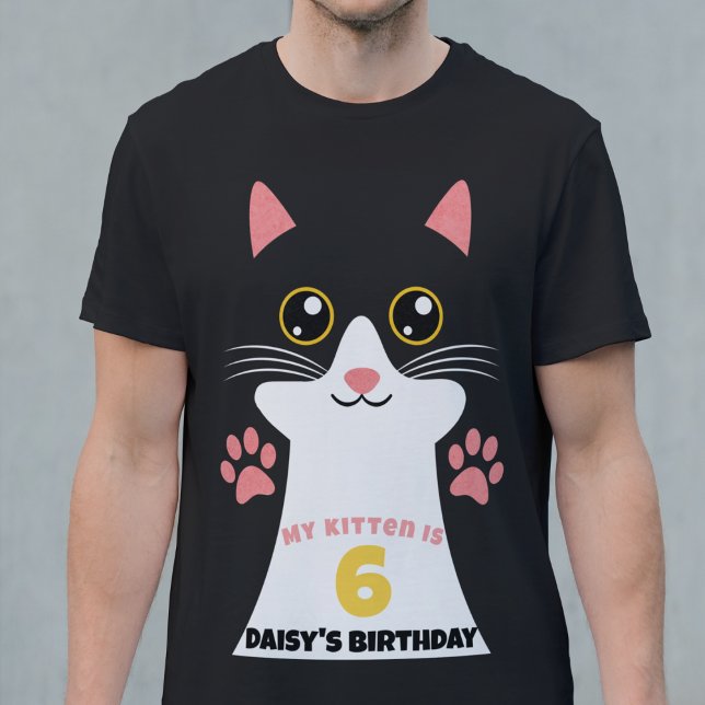 T-shirt Cute Kitty Chat Fête d'anniversaire des parents ("my kitten is" age and custom name cut kid's birthday party shirt kitty cat black )