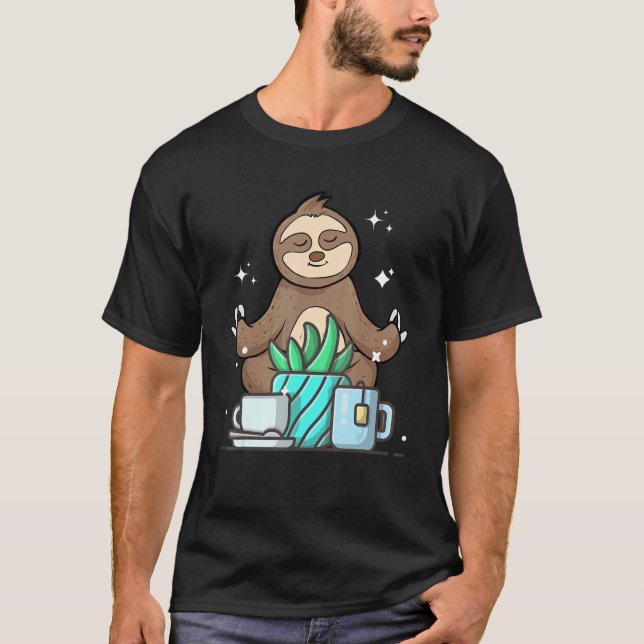 T-shirt Cute Namaste Sloth Do Yoga Gardening  Coffee (Devant)
