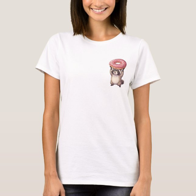 T-shirt Cute Raccoon Lifting Giant Pink Glazed Donut (Devant)
