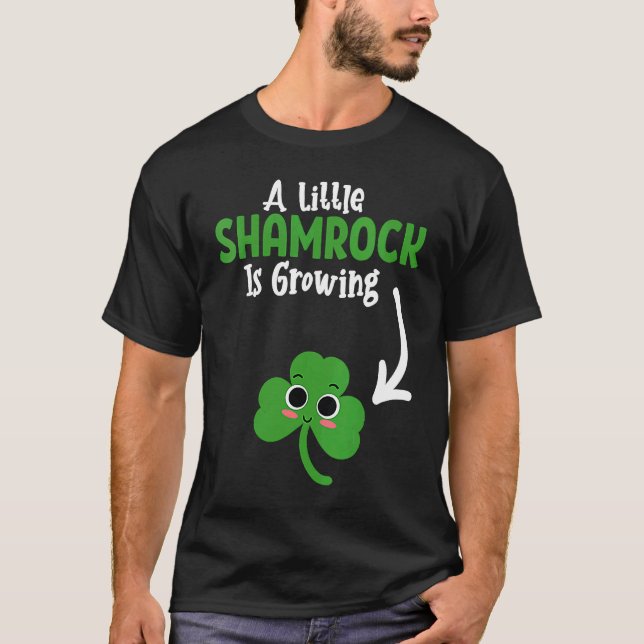 T-shirt Cute  St Patricks Day Pregnancy Announcemen (Devant)