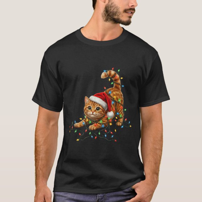 T-shirt Cute Tabby Cat Christmas Funny Lights Xmas Cat In  (Devant)