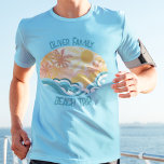 T-shirt Cute Vintage Beach Waves Sunshine Vacances été<br><div class="desc">Des t-shirts de style vintage agrémentés de belles vagues turquoises de l'océan et d'un soleil éclatant avec des palmiers en été. Le design de grunge cool est complété par un texte personnalisé bleu turquoise en détresse pour vos vacances en famille ou votre voyage sur la plage.</div>