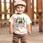 T-shirt Cute Woodland Aquarelle Enfants Animaux Nom de la<br><div class="desc">Design personnalisé de nom et de lettre avec des bébés animaux de bois peints en aquarelle avec des pins,  cadeau personnalisé parfait pour les anniversaires ou Noël.</div>