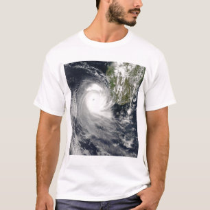 T-shirt Cyclone tropical Favio outre du Madagascar