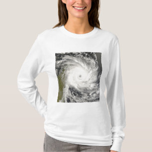 T-shirt Cyclone tropical Ivan au-dessus du Madagascar