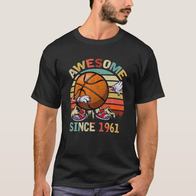 T-shirt Dabbing Basketball Awesome Since (Devant)