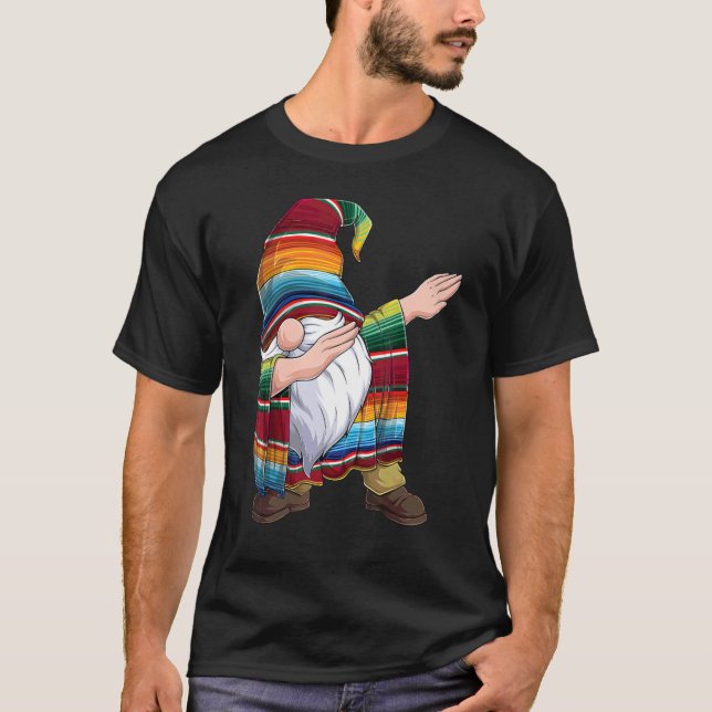 T-shirt Dabbing Gnome Cinco De Mayo Poncho Serape Mexicain (Devant)