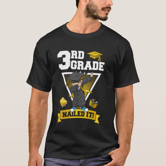 T-shirt Dabbing Graduation Boy 3e Grade Nail It Class O (Devant)