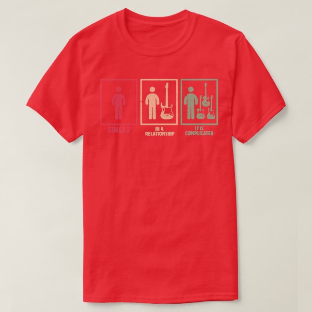 T-shirt D'abord j'étais célibataire, puis j'avais une guit (Design devant)