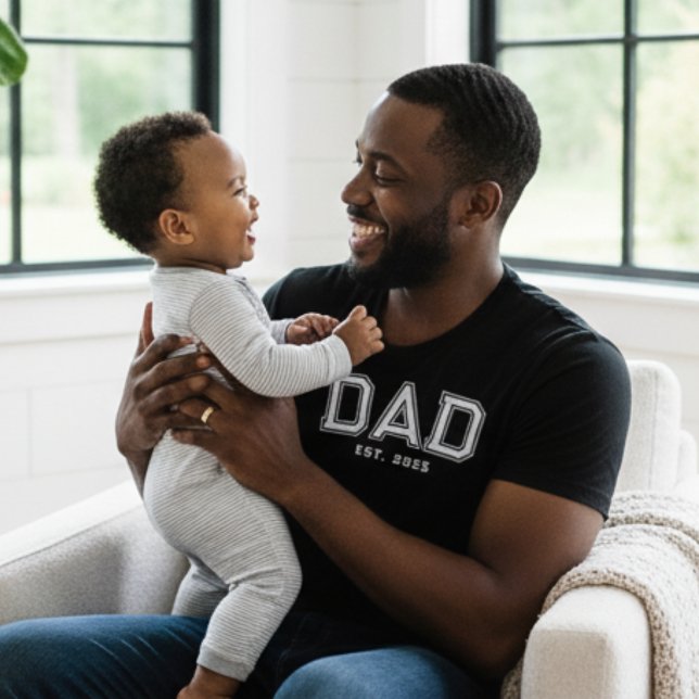 T-shirt Dad Established Bold White Year New Dad Gift (Créateur téléchargé)