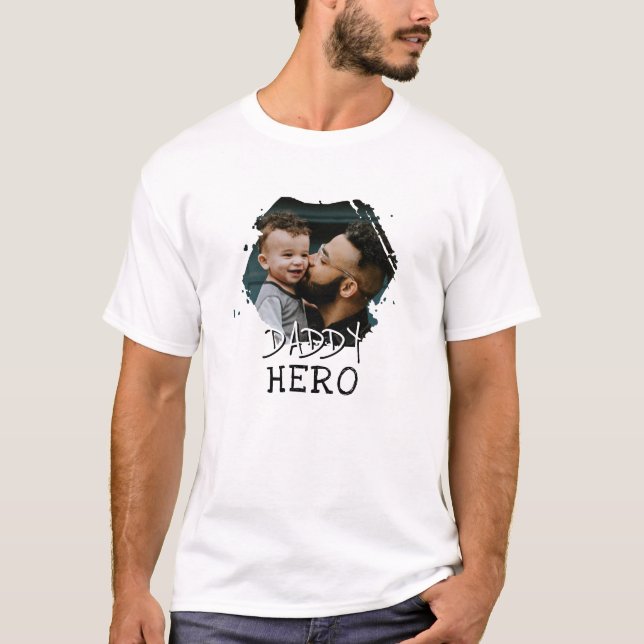 T-shirt Daddy Hero Typographie Papa Photo Keepsaké (Devant)