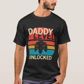 T-shirt Daddy Level Unlocked Funny New Dad, Gaming Design,