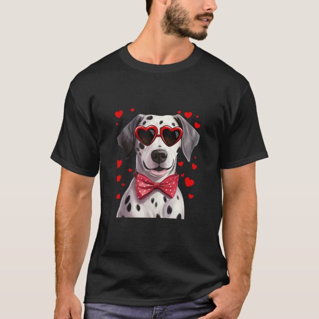 T-shirt Dalmatien Coeurs de Chien Lunettes de soleil Bow r (Devant)