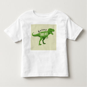 T-shirt d'anniversaire de trois-rex avec un nom qu