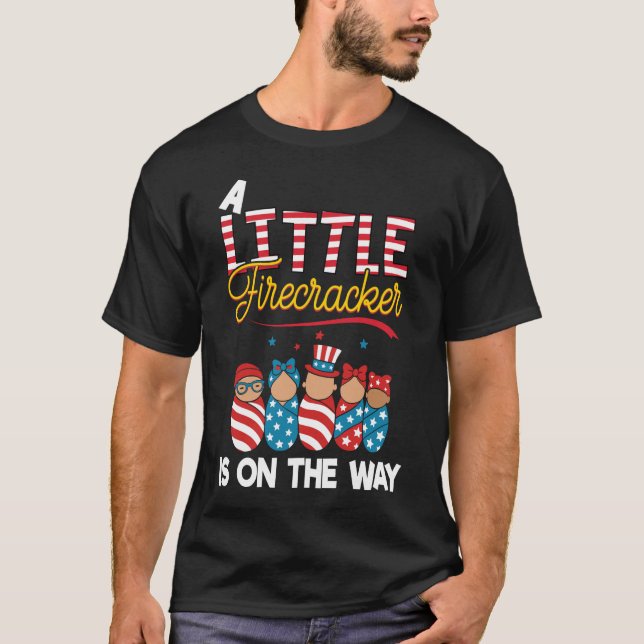 T-shirt d'annonce de grossesse du 4 juillet pour f (Devant)