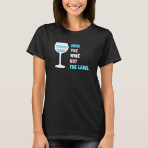 T-shirt Dans le vin pas la fierté transgenre trans Étiquet