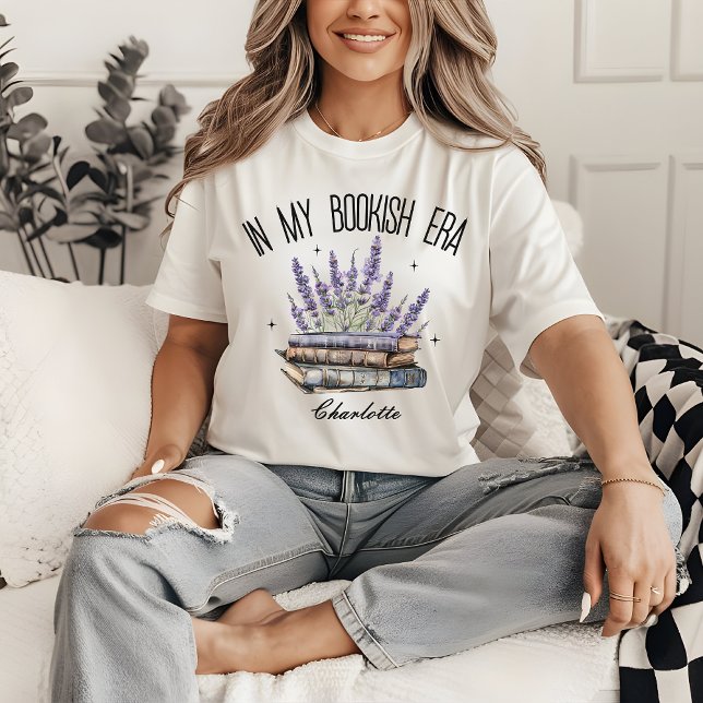 T-shirt Dans mon époque de livre chemise personnalisée pou (Bookish shirt, floral book shirt, book lover gifts, custom book shirt, student gift shirt, bookish)