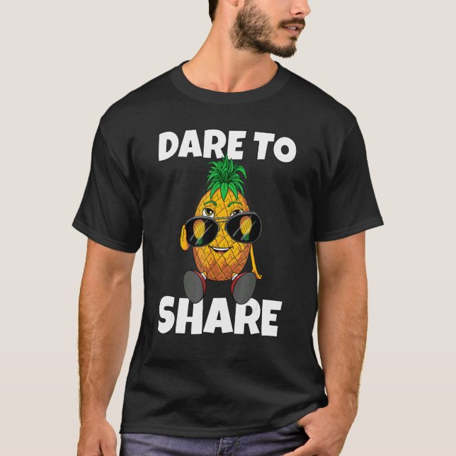 T-shirt Dare To Share Swinger Upside Down Sunglasses Pinea (Devant)