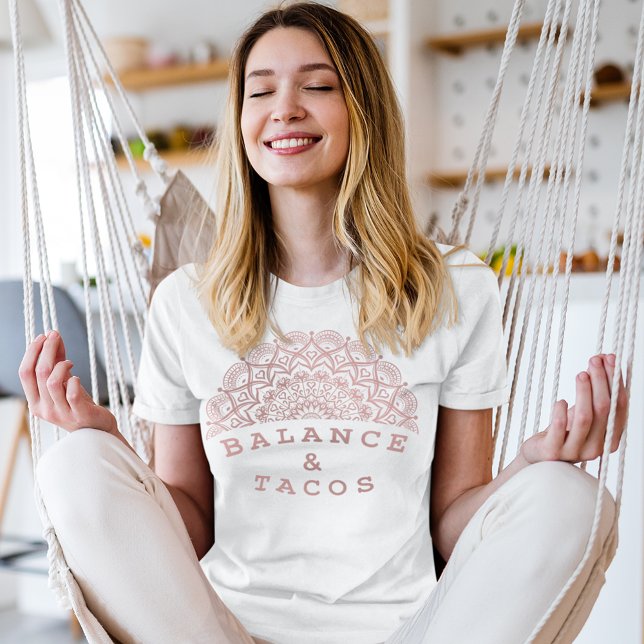 T-shirt Darker Blush Pink Mandala Balance et Taco Yoga (Créateur téléchargé)