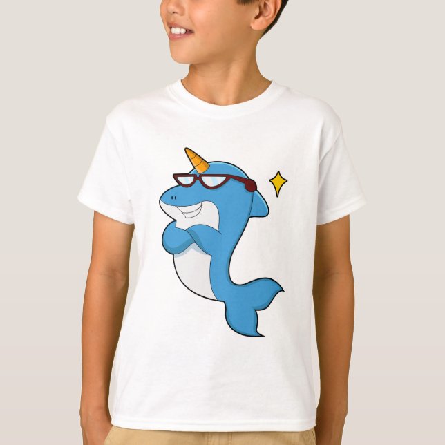 T-shirt Dauphin en licorne avec lunettes.PNG (Devant)