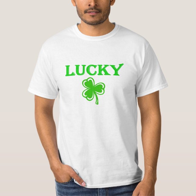 T-shirt DayDrinker chanceux (Devant)