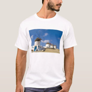 T-shirt De beaux moulins à vent sur l'île de Mykonos,