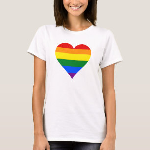 T-shirt de coeur de fierté de LGBT