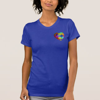T-shirt de coeur de puzzle de sensibilisation sur