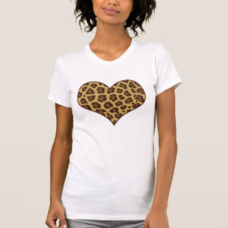 T-shirt de coeur d'empreinte de léopard