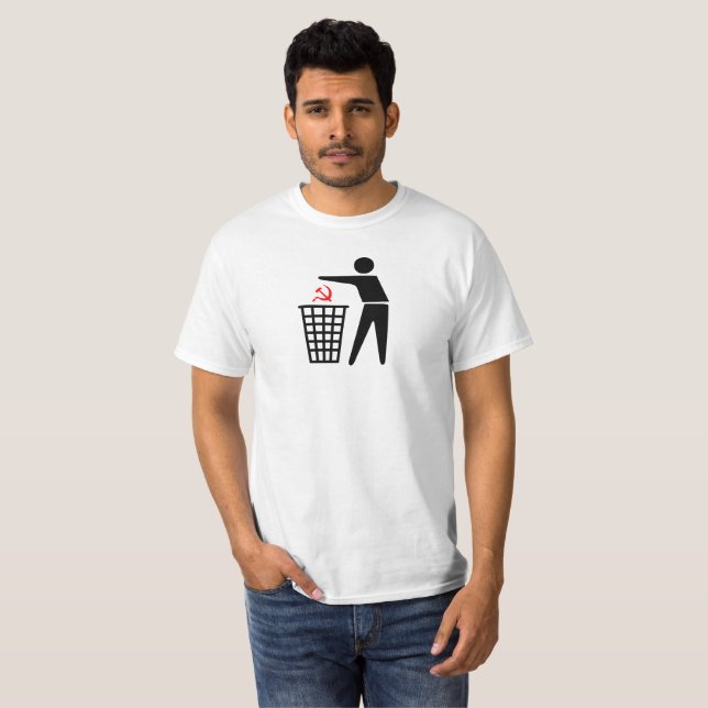 T-shirt de communisme de déchets (Devant entier)
