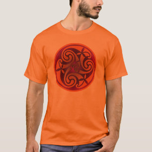 T-shirt de conception spirale d'art celtique