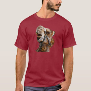 T-shirt de couleurs foncées de chameau