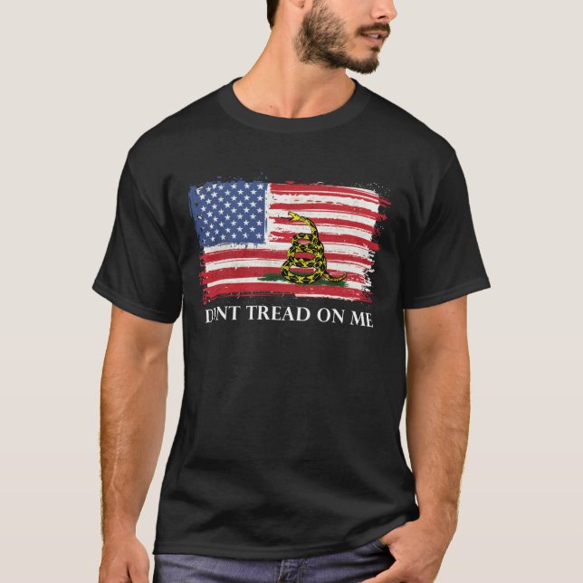 T-shirt de drapeau de Gadsden que je ne marche pas (Devant)