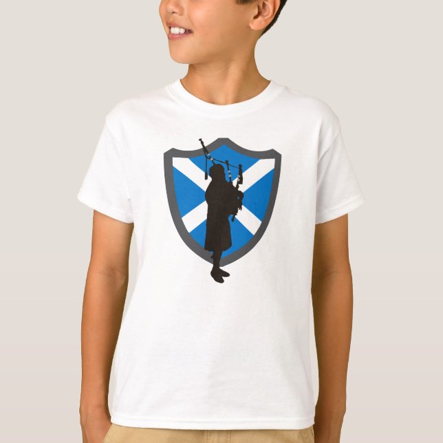 T-shirt de joueur de cornemuse d'enfants :  (Devant)