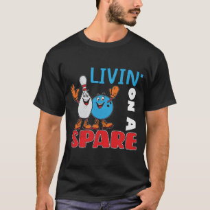 T-shirt de la ligue de bowling Living on a Spare S