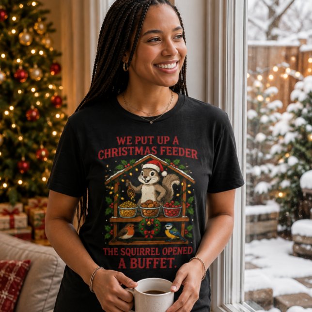 T-Shirt de la salle à manger des écureuils de la m (Christmas Squirrel Buffet T-Shirt 🎄🐿️)