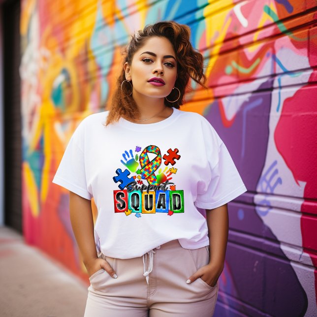 T-shirt de la Sensibilisation sur l'autisme de l'é (Créateur téléchargé)