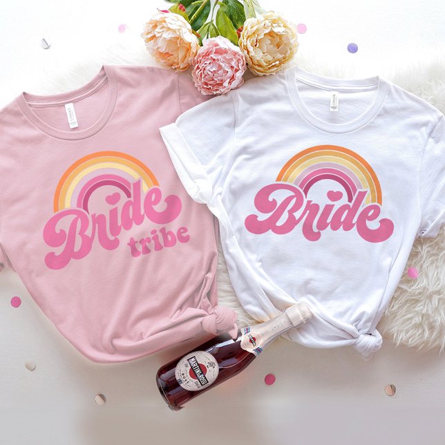 T-shirt de la tribu des mariées Bachelorette Rétro (Créateur téléchargé)
