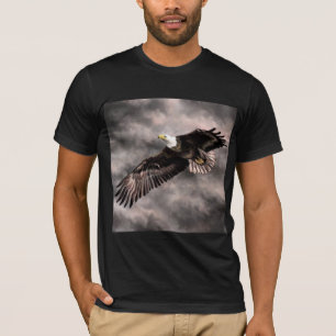 T-shirt de l'aigle à tête blanche américain volant