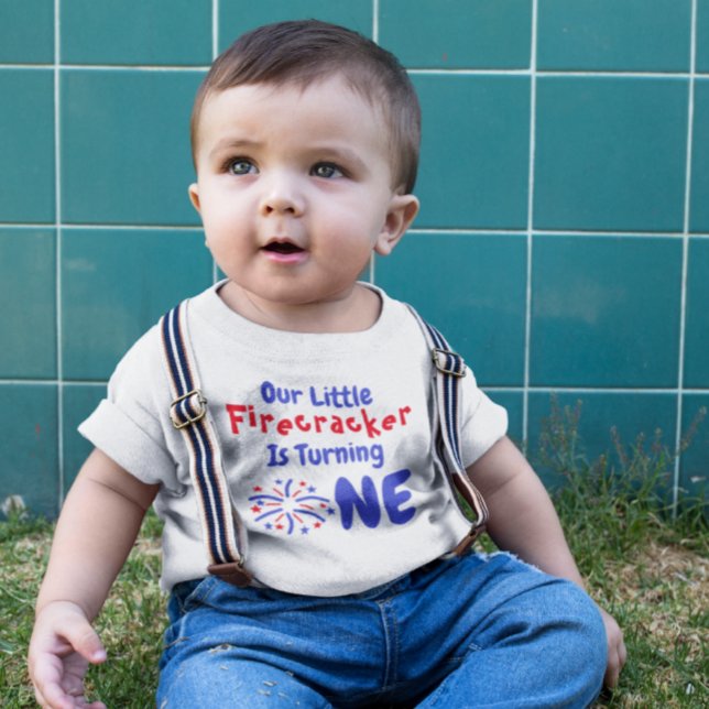 T-shirt de Little Firecracker (Créateur téléchargé)