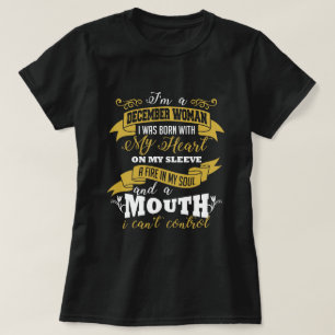T-shirt de noir d'anniversaire de femme de