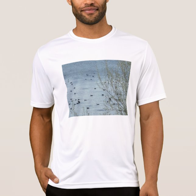 T-shirt de performance des hommes d'oiseaux du lac (Devant)