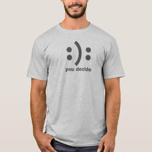 T-shirt de sourire pour les hommes